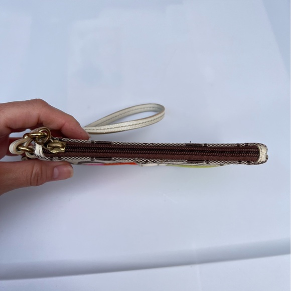 Coach Wristlet signature stripe color block - Picture 8 of 10